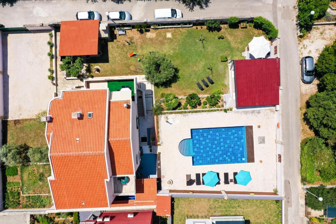 Apartment Hacienda